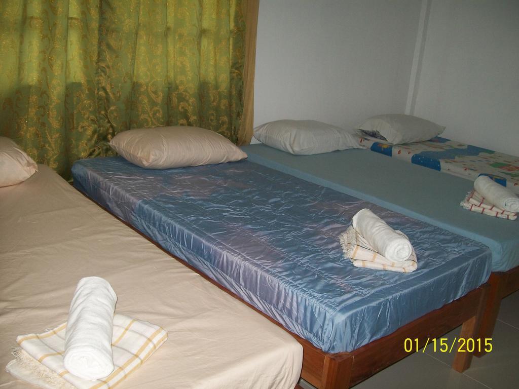 Charm Guest House Puerto Princesa Exterior foto