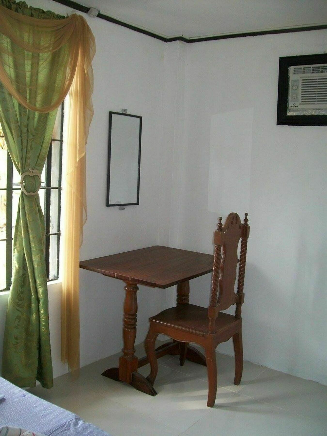 Charm Guest House Puerto Princesa Exterior foto