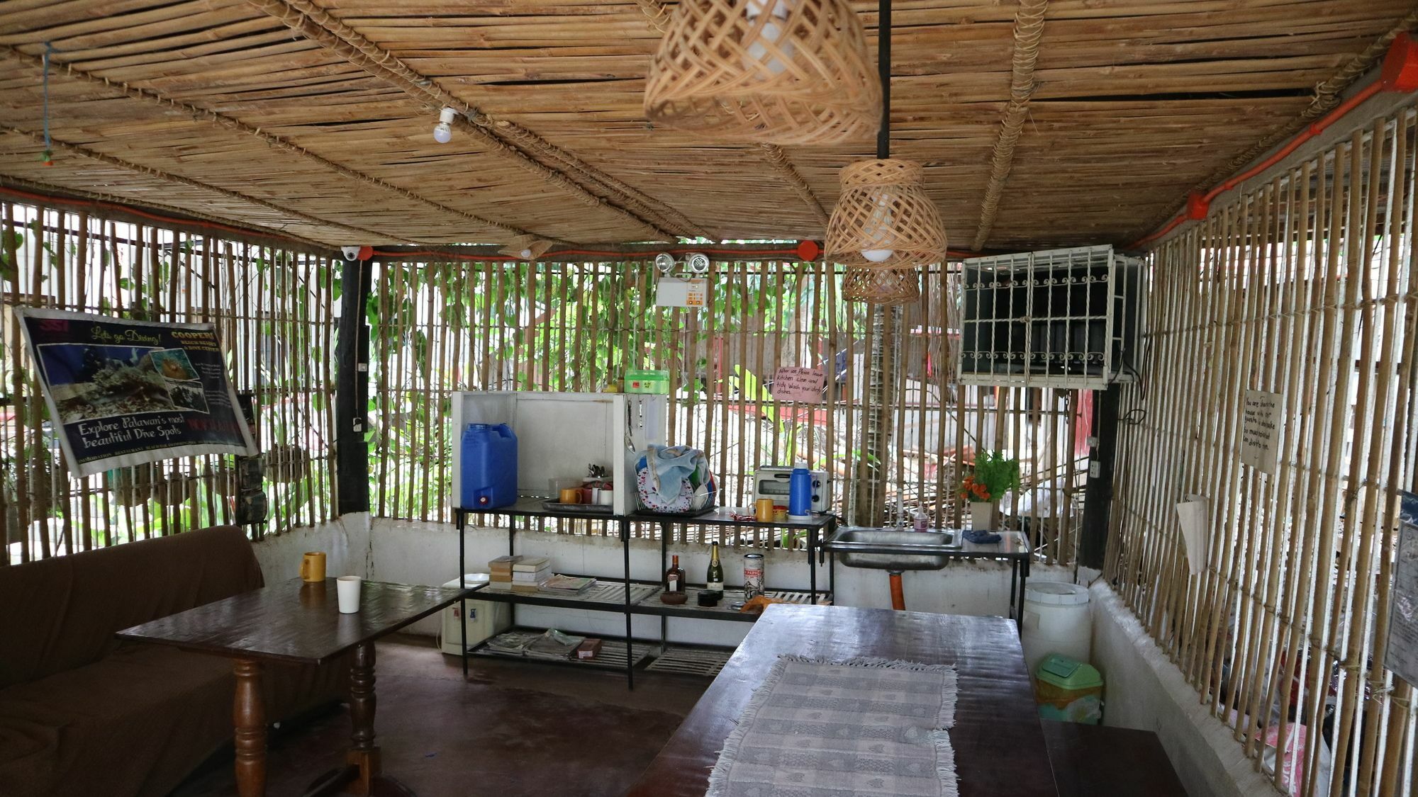 Charm Guest House Puerto Princesa Exterior foto